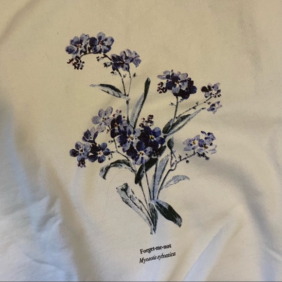 ‼️SOLD‼️ White Floral Crewneck - Picture 3 of 3